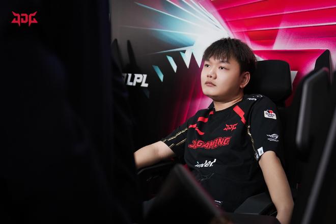 育界的重要 育界的重要