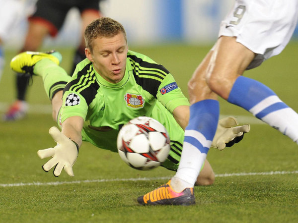 却被队友和 却被队友和