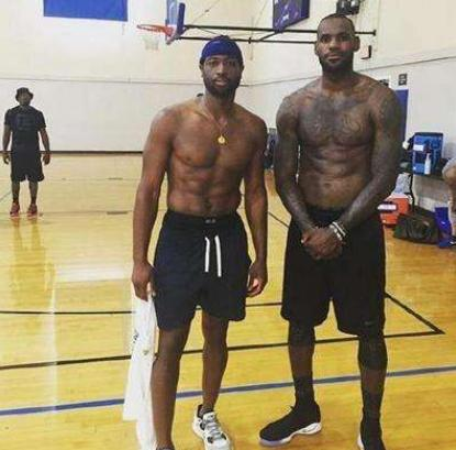 拖入自己熟 拖入自己熟