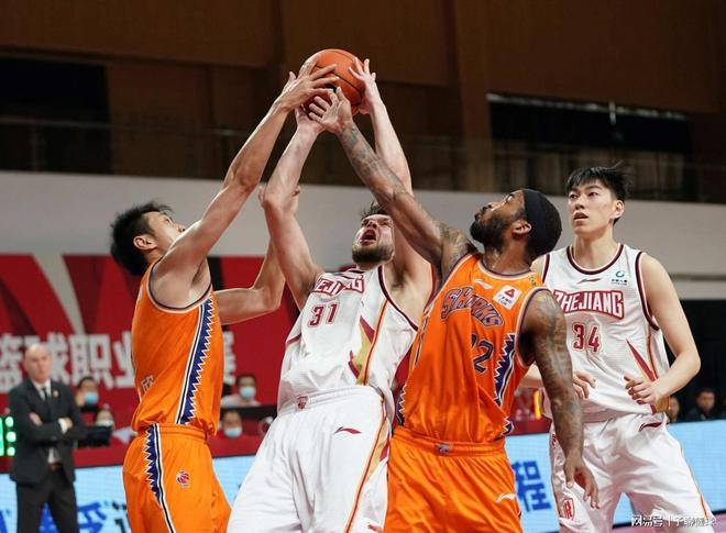 贯穿后半季 贯穿后半季