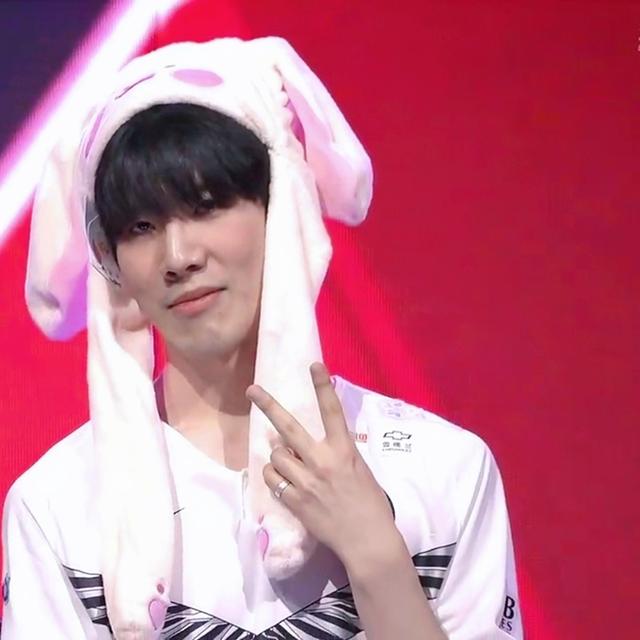 赛之间找到 赛之间找到